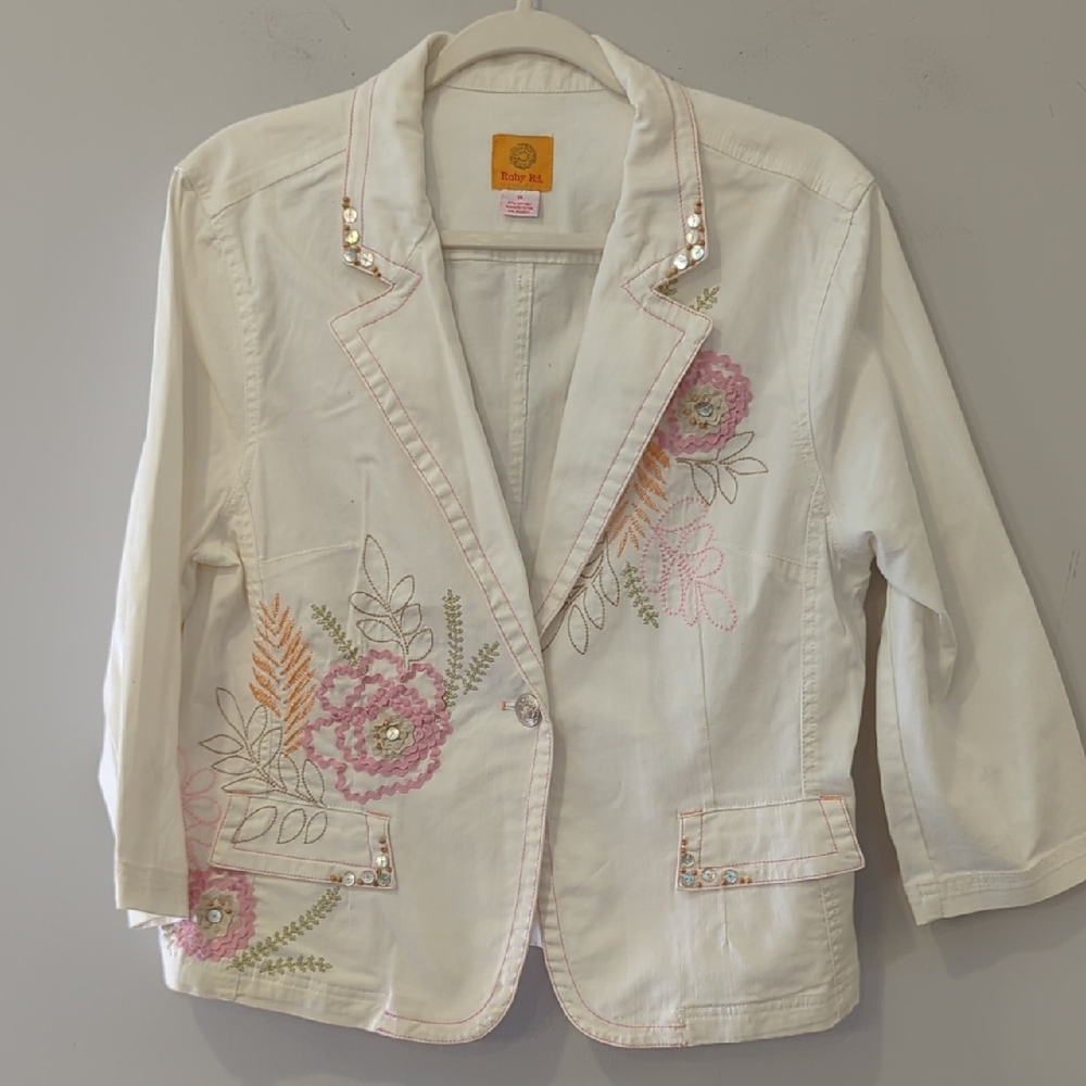 Vintage White Blazer with Floral Embroidery‎ 3/4 Sleeves size 14 Stretch Cotton